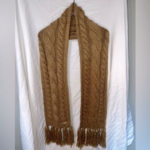 Micheal Kors Tan Cable Knit Scarf